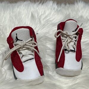 Jordan 13 Baby Todder 6c  Red and White sneakers